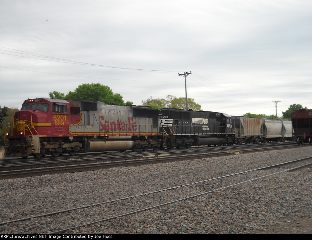 BNSF 8201 West